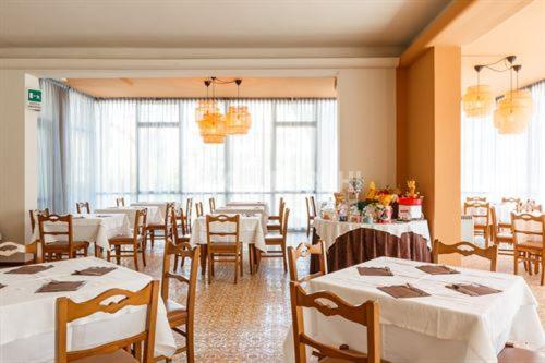 Esperia Boutique Family Hotel Cesenatico Eksteriør bilde